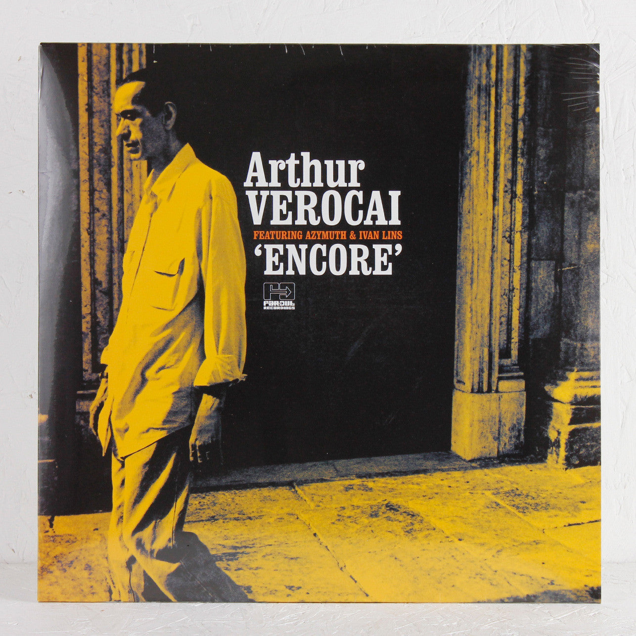 Stream Bis (feat. Azymuth) by Arthur Verocai | Listen online